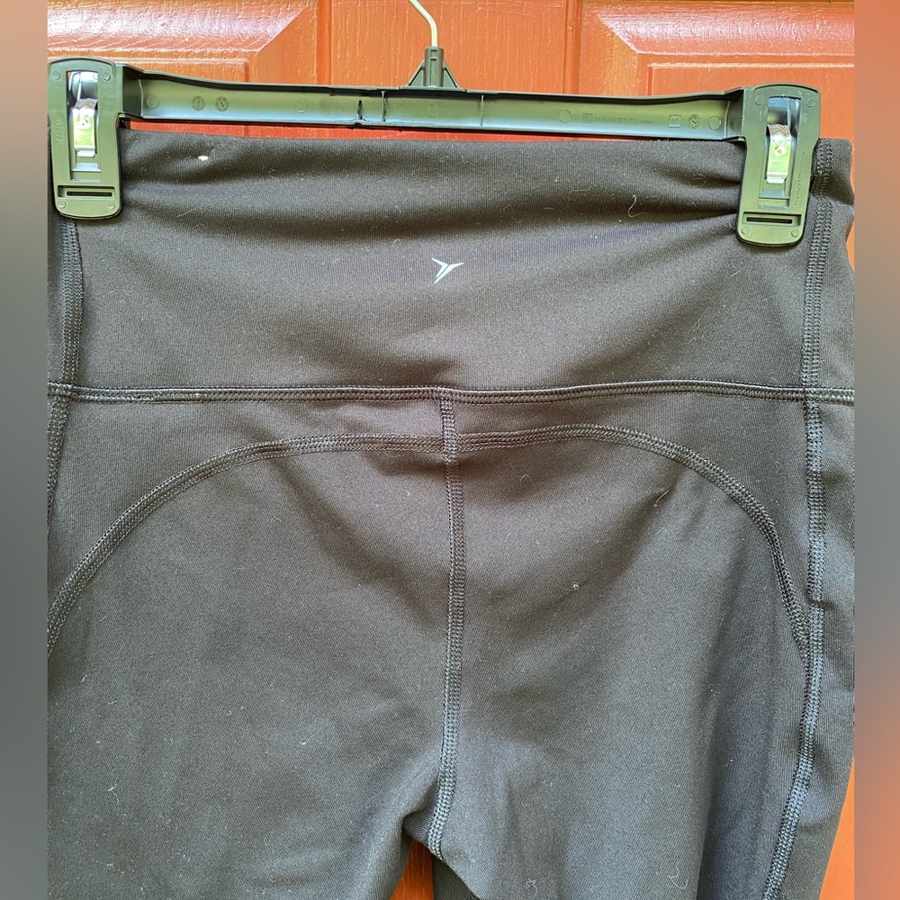 Old Navy Petite Womens High Waisted. Leggings with Mesh Panels Black - Picture 3 of 8